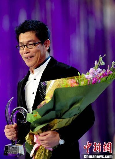 王中军兄弟家庭背景,从寒门到影视帝国的传奇家族之路